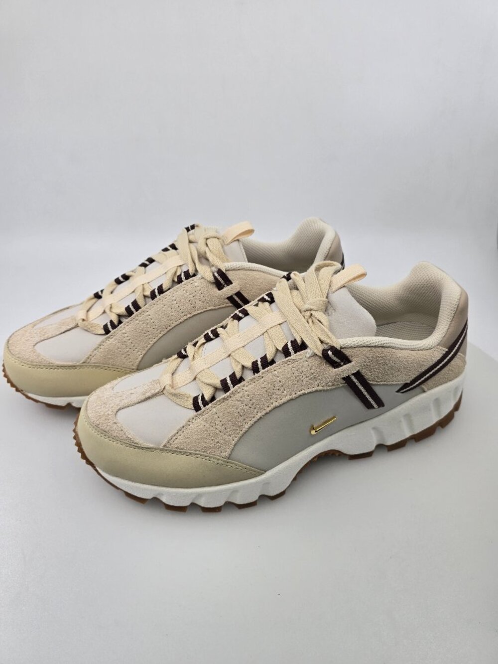 NIKE Air Humara x Jacquemus Light Bone and Gold [DR0420 001]